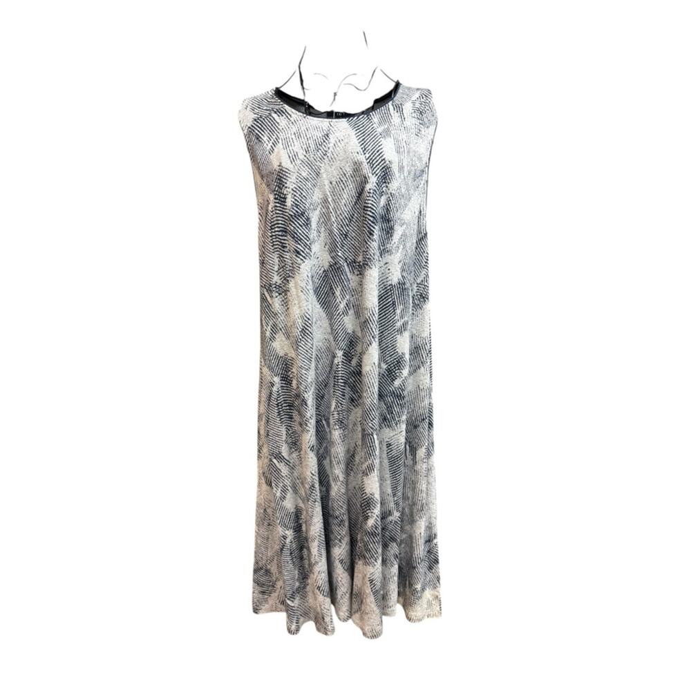 Tart Black and Cream Abstract Knit Flowy Travel Dress 3X